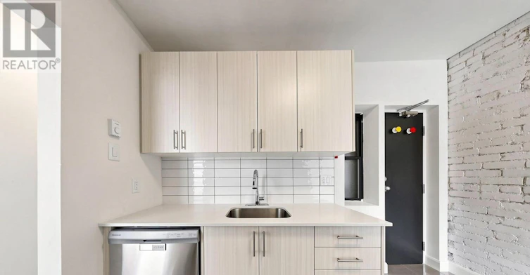 G-131 Wineva Avenue, Toronto, ON, M4E 2T3 - 12