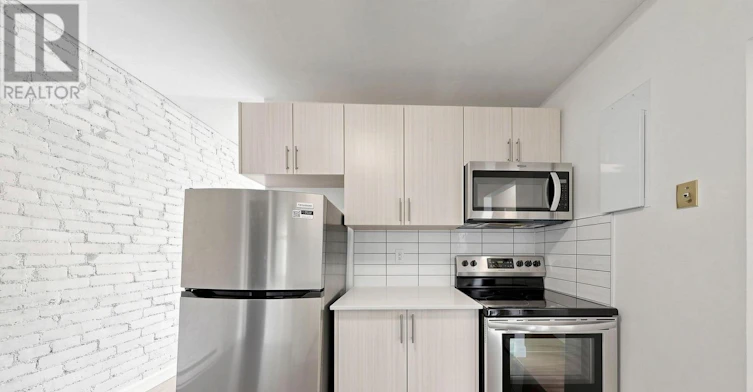 G-131 Wineva Avenue, Toronto, ON, M4E 2T3 - 13