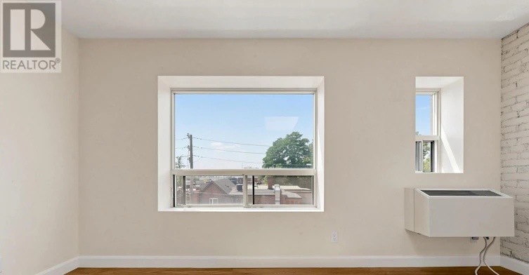 G-131 Wineva Avenue, Toronto, ON, M4E 2T3 - 4