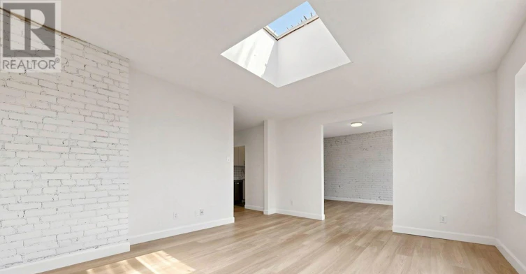 G-131 Wineva Avenue, Toronto, ON, M4E 2T3