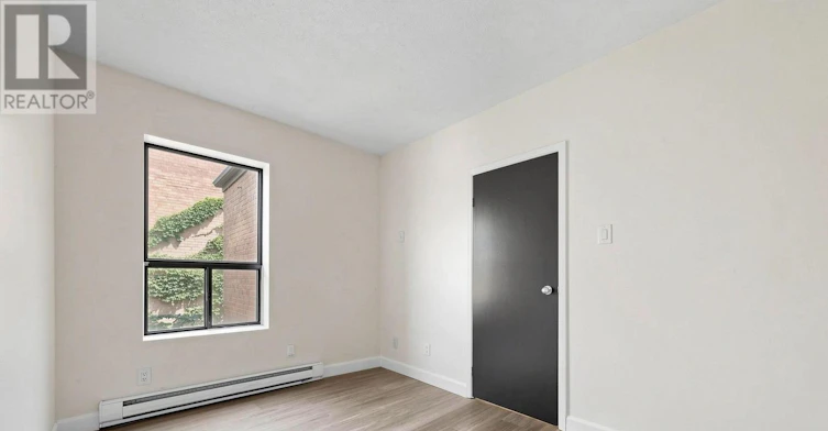 G-131 Wineva Avenue, Toronto, ON, M4E 2T3 - 16