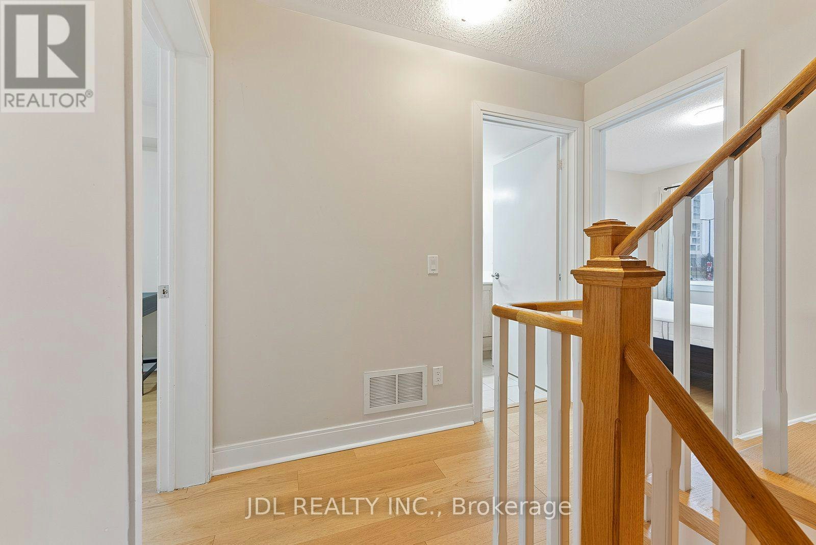 76-315 Village Green Square, Toronto, ON, M1S 0L2 - 19