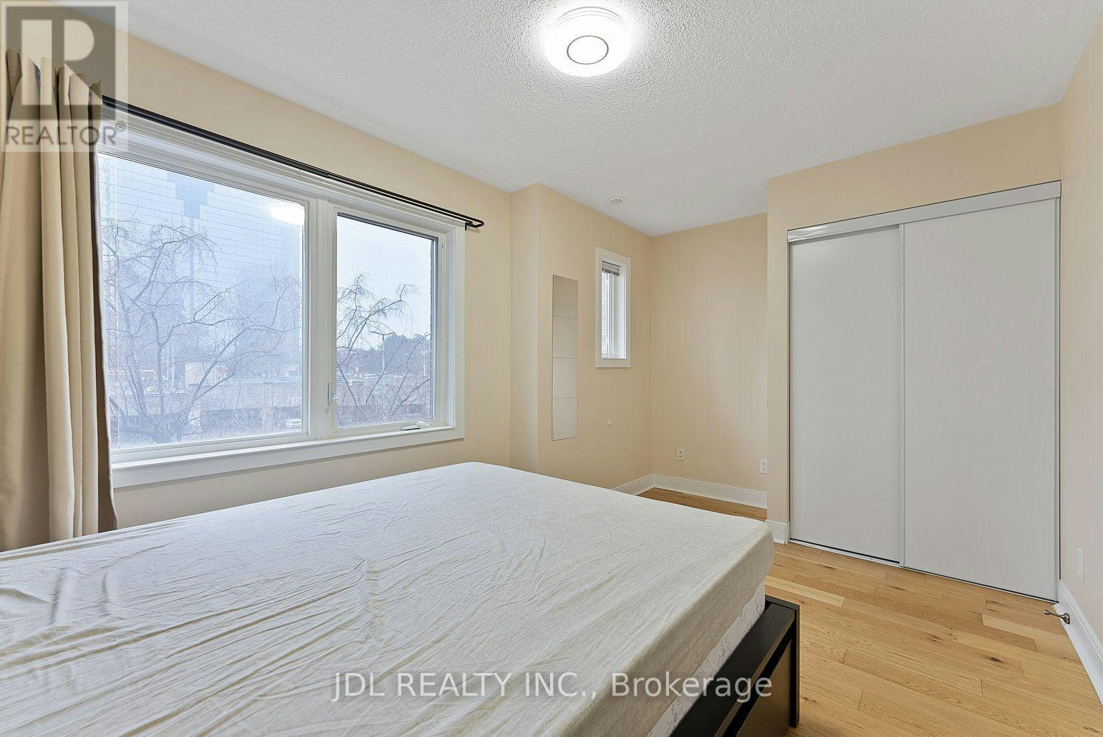 76-315 Village Green Square, Toronto, ON, M1S 0L2 - 42