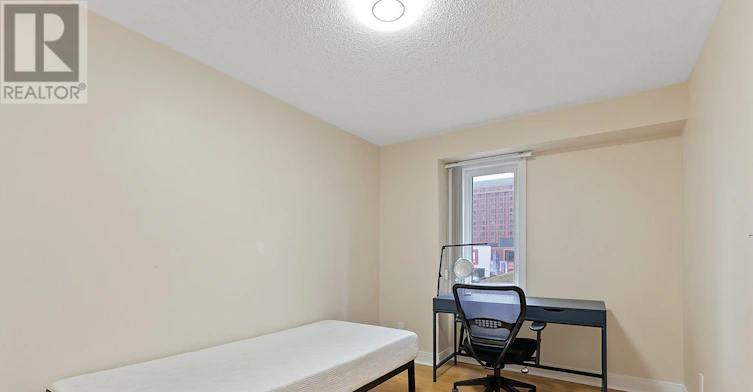 76-315 Village Green Square, Toronto, ON, M1S 0L2 - 22