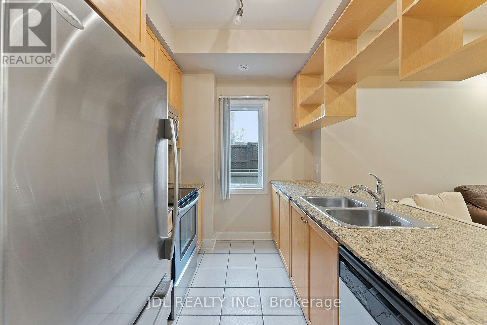 76-315 Village Green Square, Toronto, ON, M1S 0L2 - 13