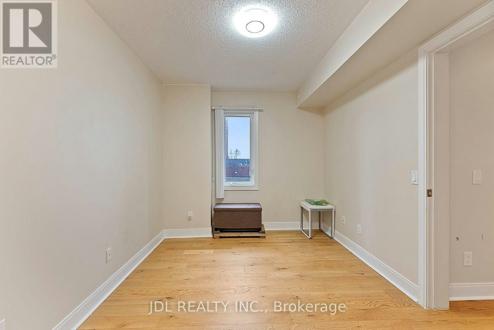 76-315 Village Green Square, Toronto, ON, M1S 0L2 - 34