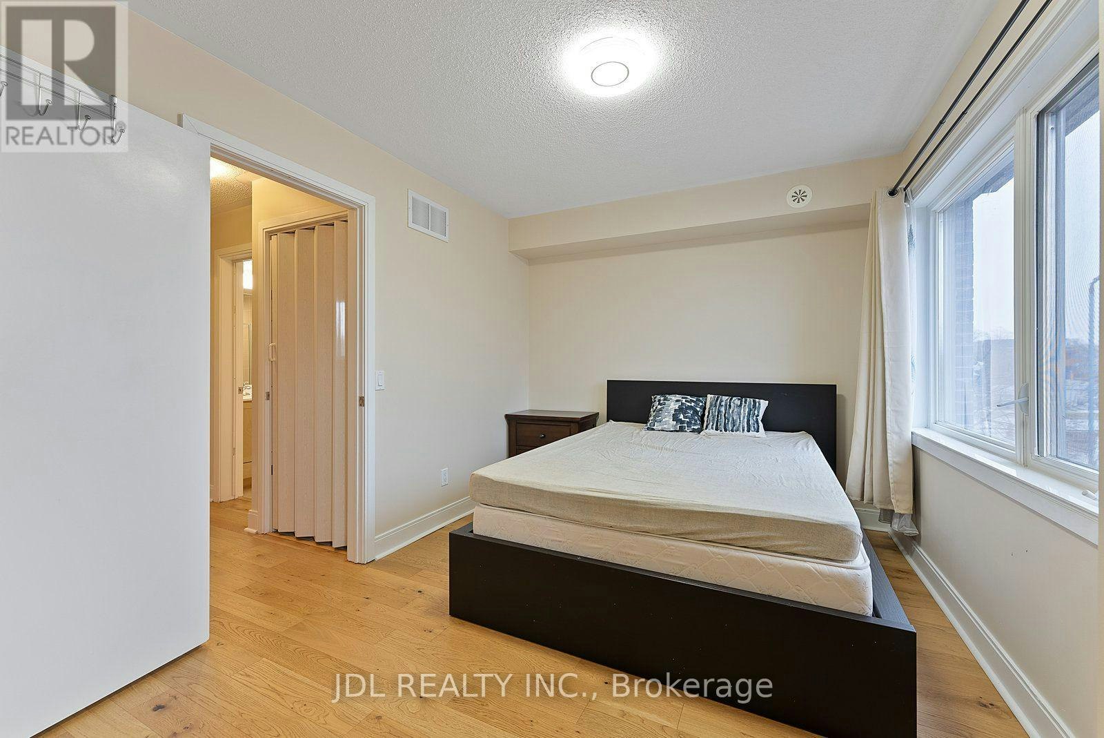 76-315 Village Green Square, Toronto, ON, M1S 0L2 - 41