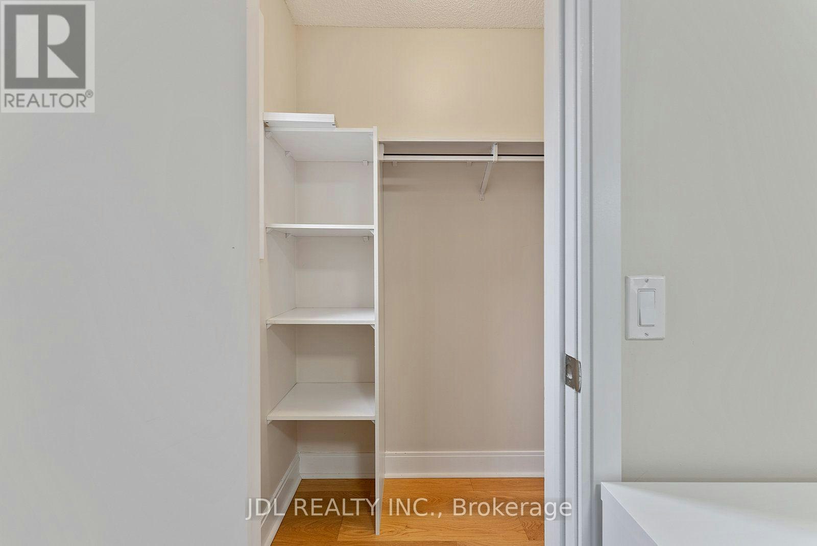 76-315 Village Green Square, Toronto, ON, M1S 0L2 - 28