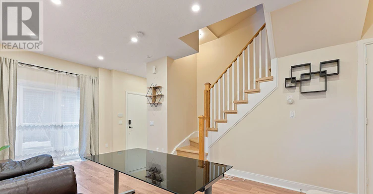 76-315 Village Green Square, Toronto, ON, M1S 0L2 - 11