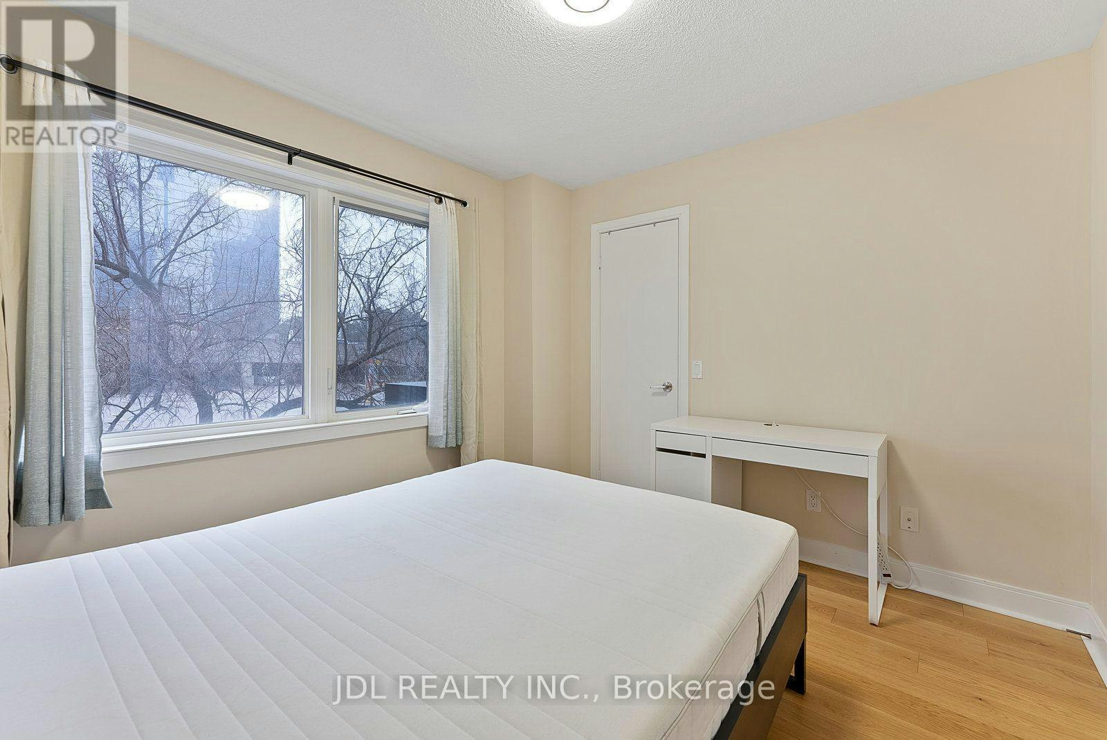 76-315 Village Green Square, Toronto, ON, M1S 0L2 - 25