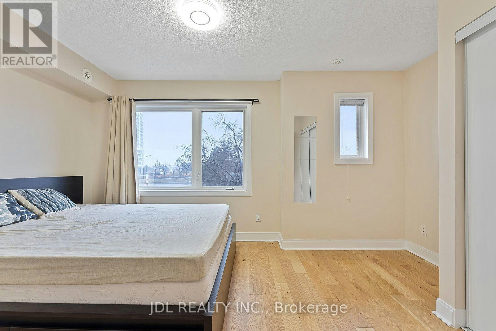 76-315 Village Green Square, Toronto, ON, M1S 0L2 - 39