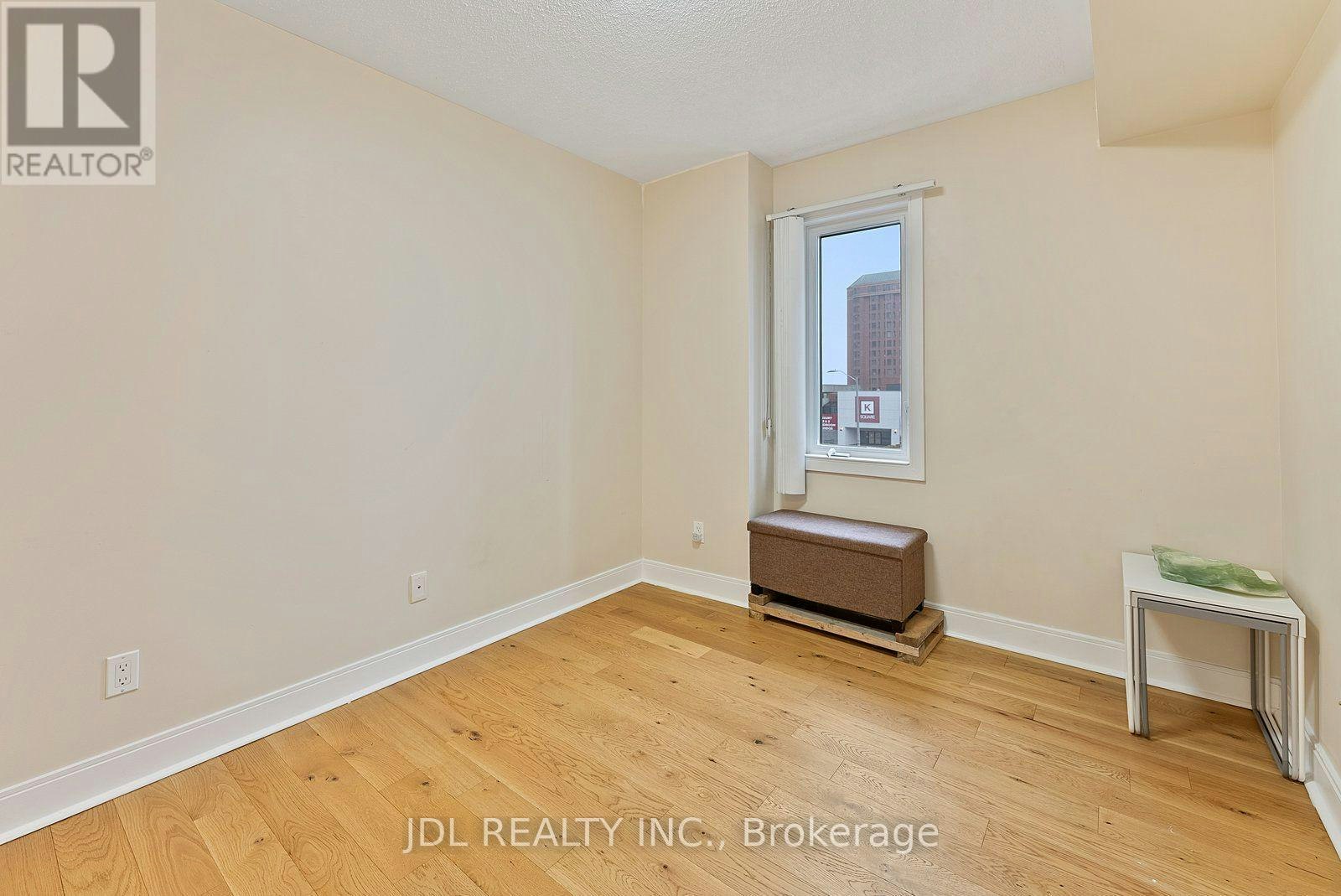 76-315 Village Green Square, Toronto, ON, M1S 0L2 - 35
