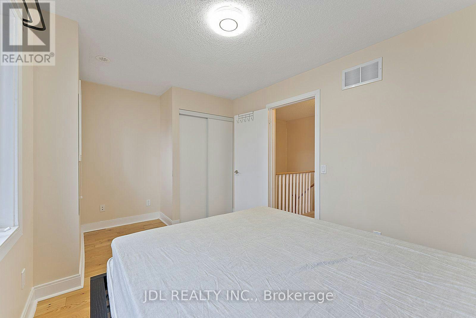 76-315 Village Green Square, Toronto, ON, M1S 0L2 - 43