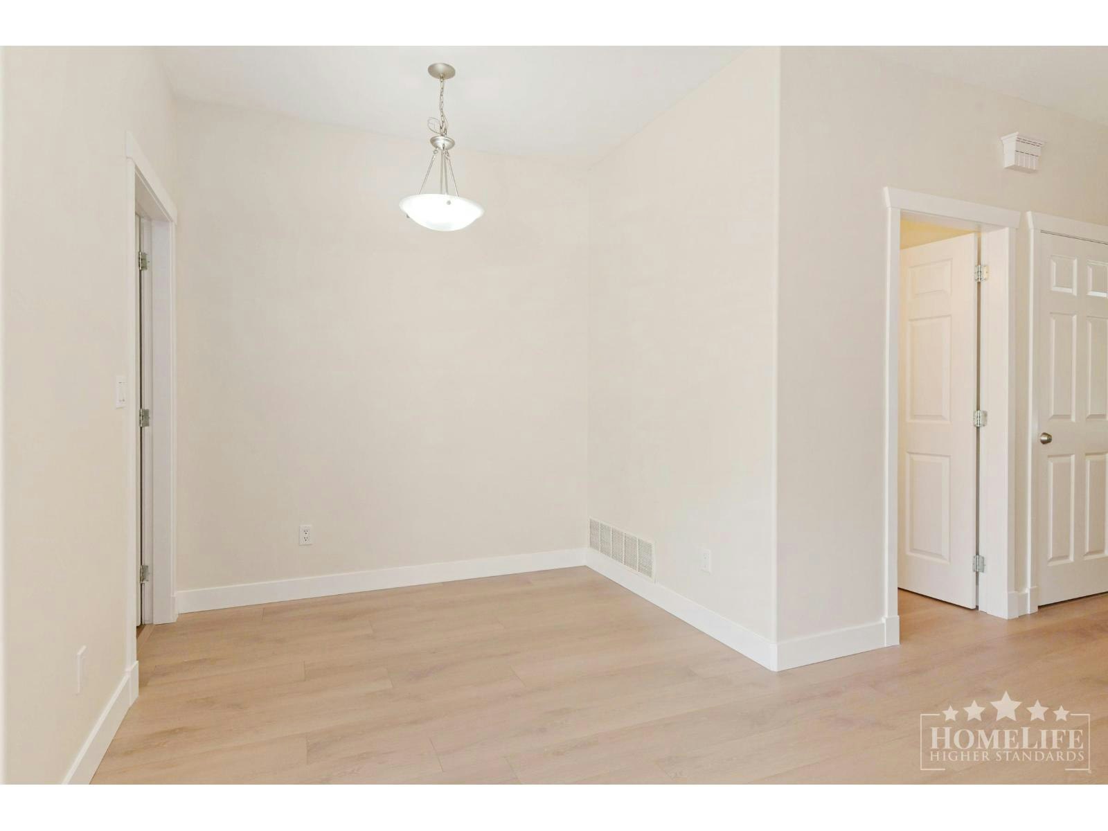 Upper House-16640 60 Avenue, Surrey, BC, V3S 1S9 - 9
