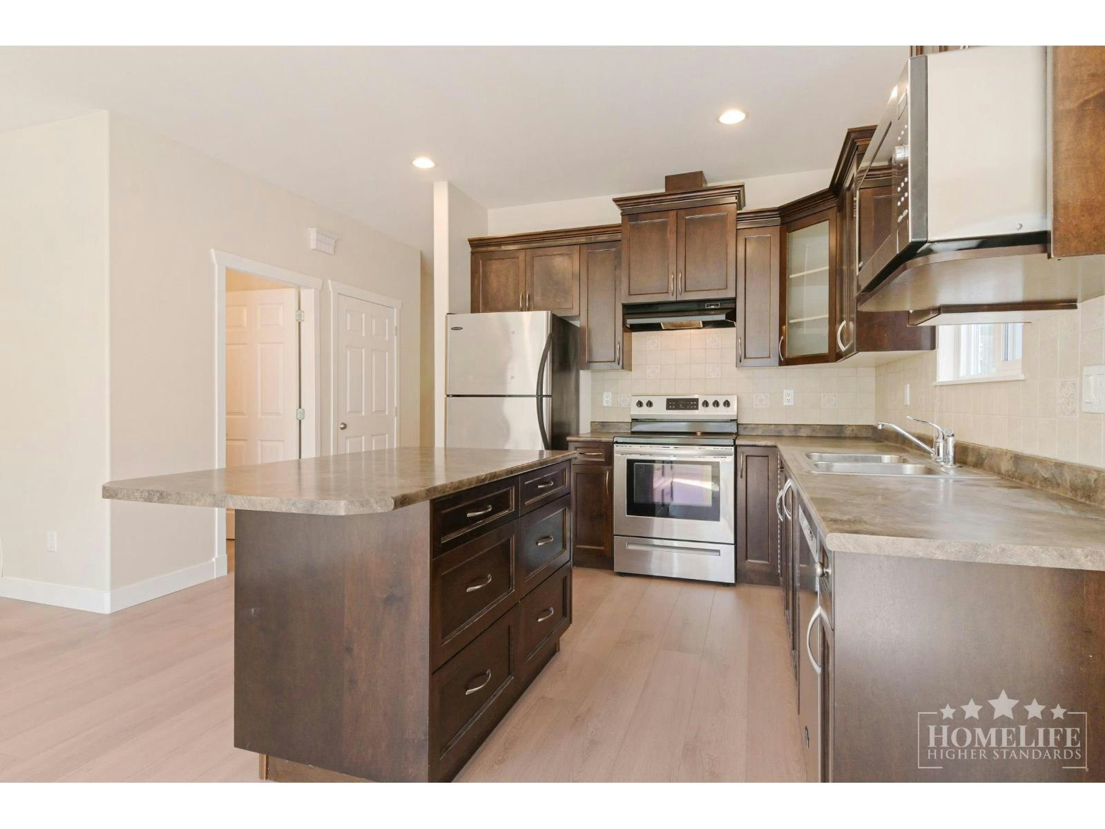 Upper House-16640 60 Avenue, Surrey, BC, V3S 1S9 - 8