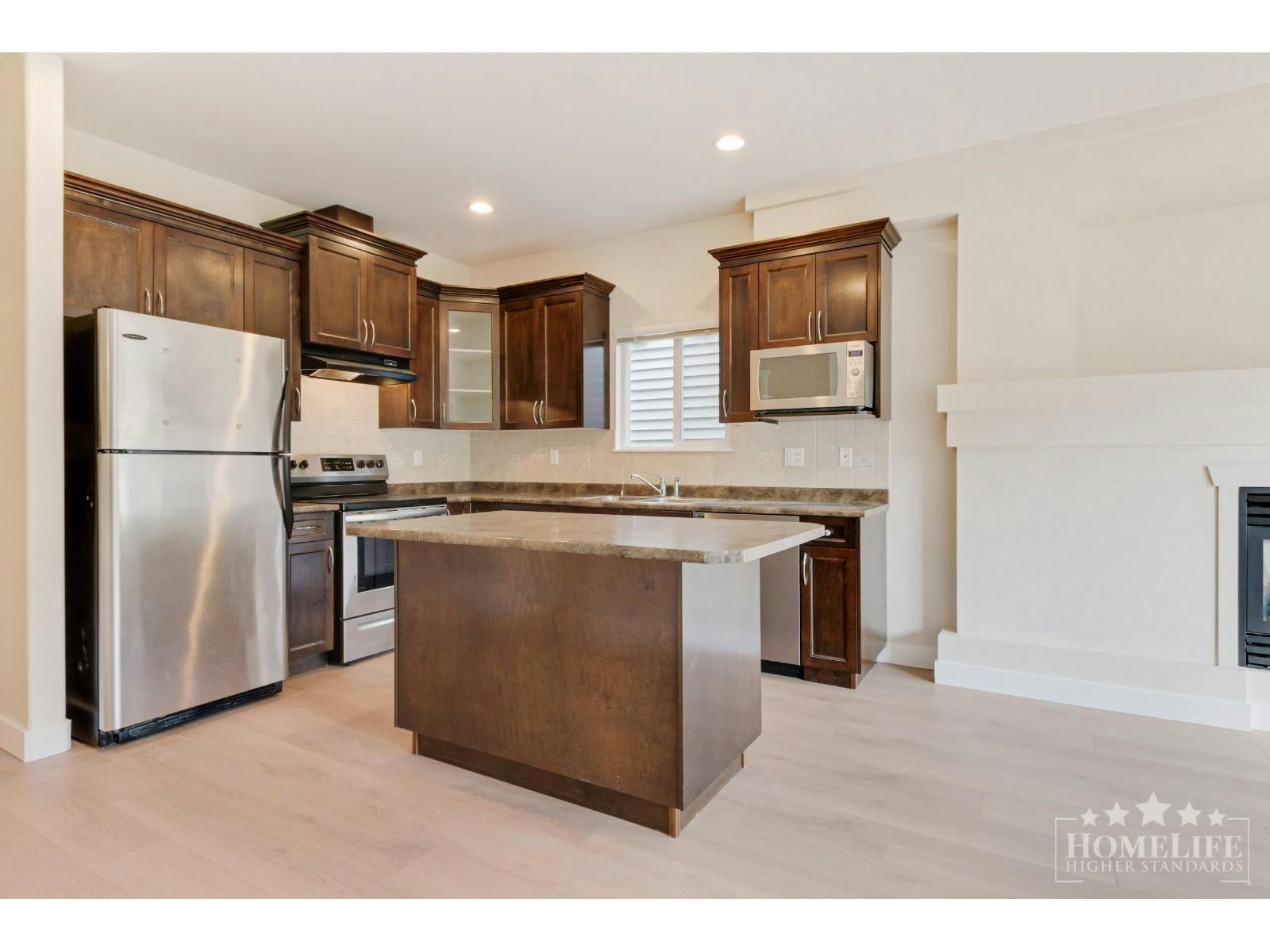 Upper House-16640 60 Avenue, Surrey, BC, V3S 1S9 - 7