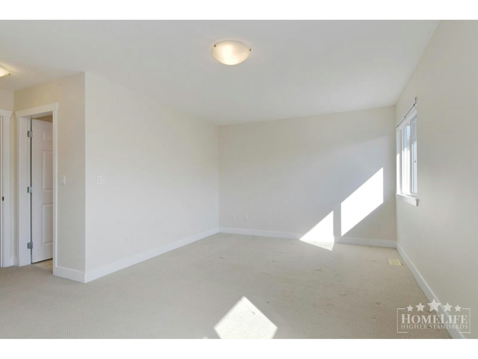 Upper House-16640 60 Avenue, Surrey, BC, V3S 1S9 - 16