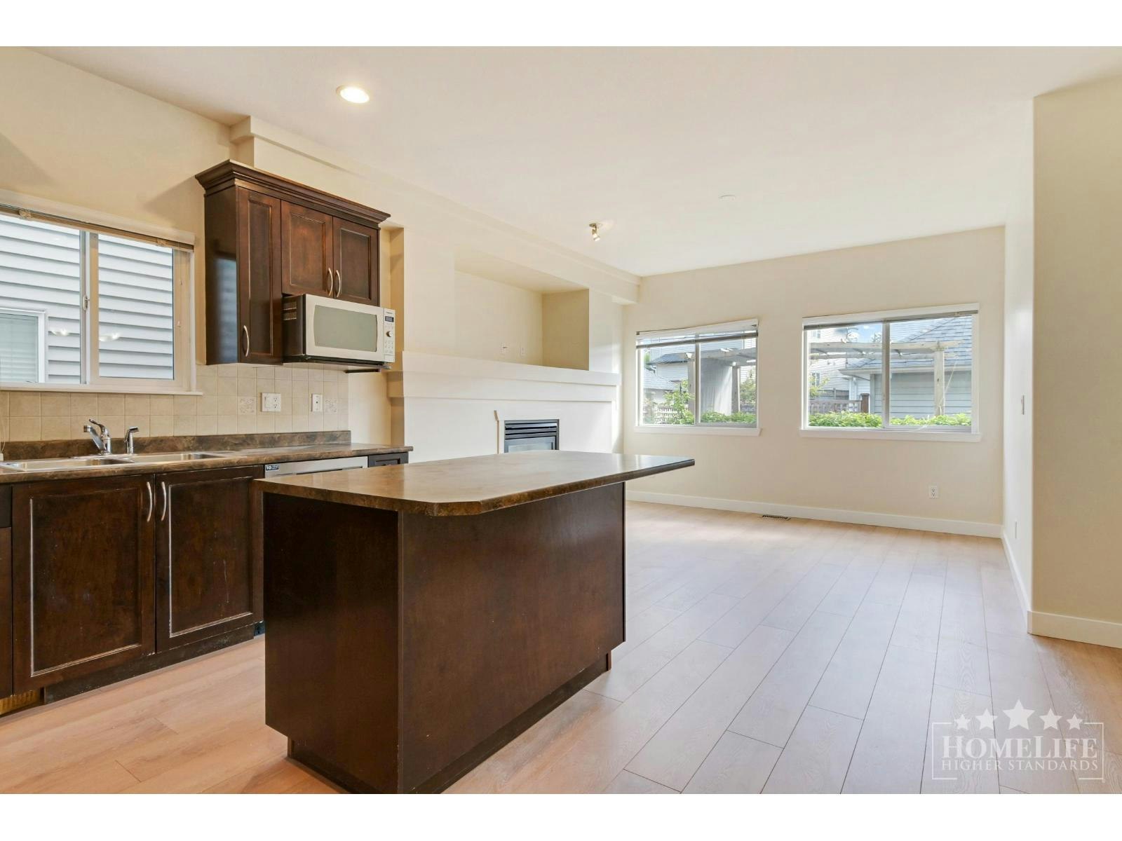 Upper House-16640 60 Avenue, Surrey, BC, V3S 1S9 - 6