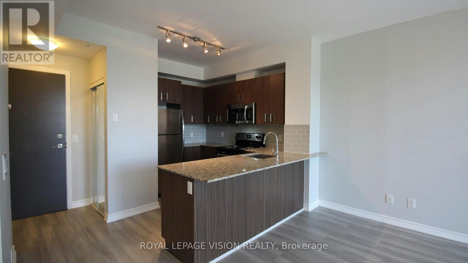 302-11611 Yonge Street, Richmond Hill, ON, L4E 1G2 - 8