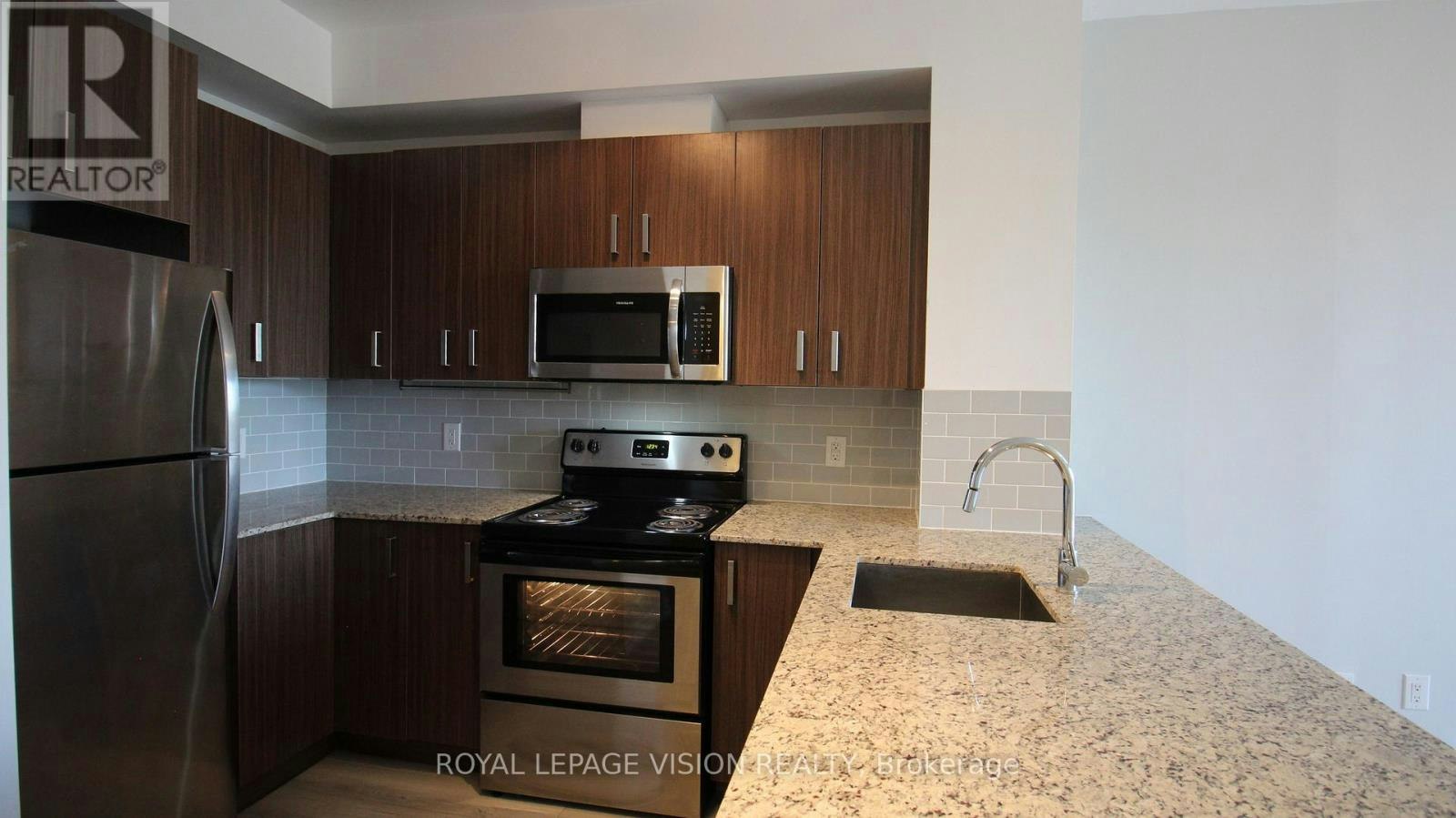 302-11611 Yonge Street, Richmond Hill, ON, L4E 1G2 - 7