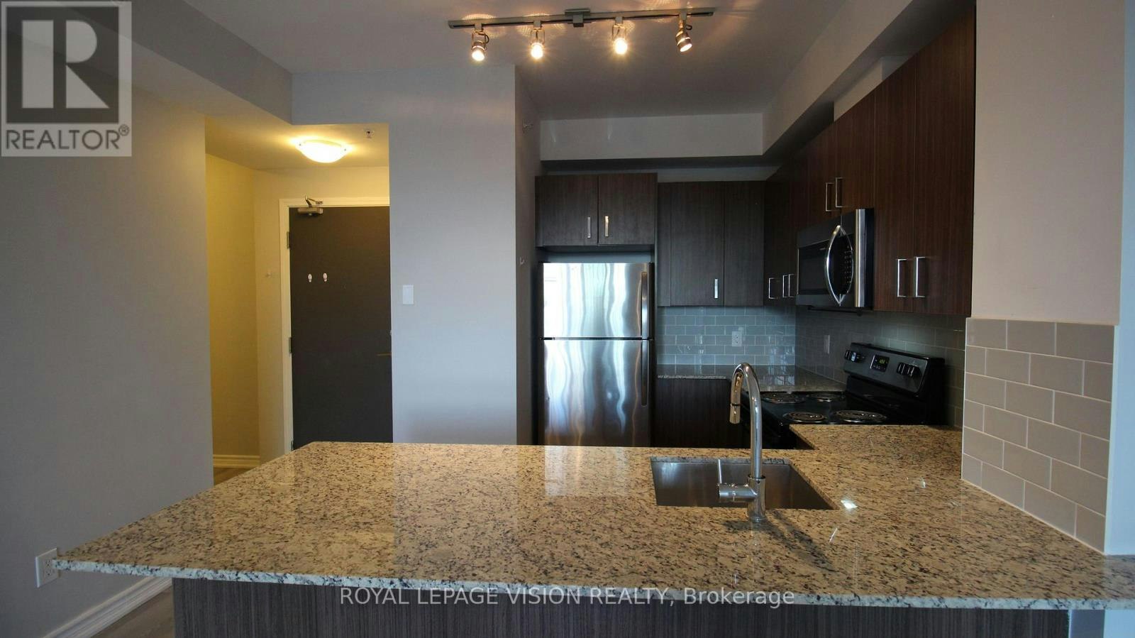 302-11611 Yonge Street, Richmond Hill, ON, L4E 1G2 - 5