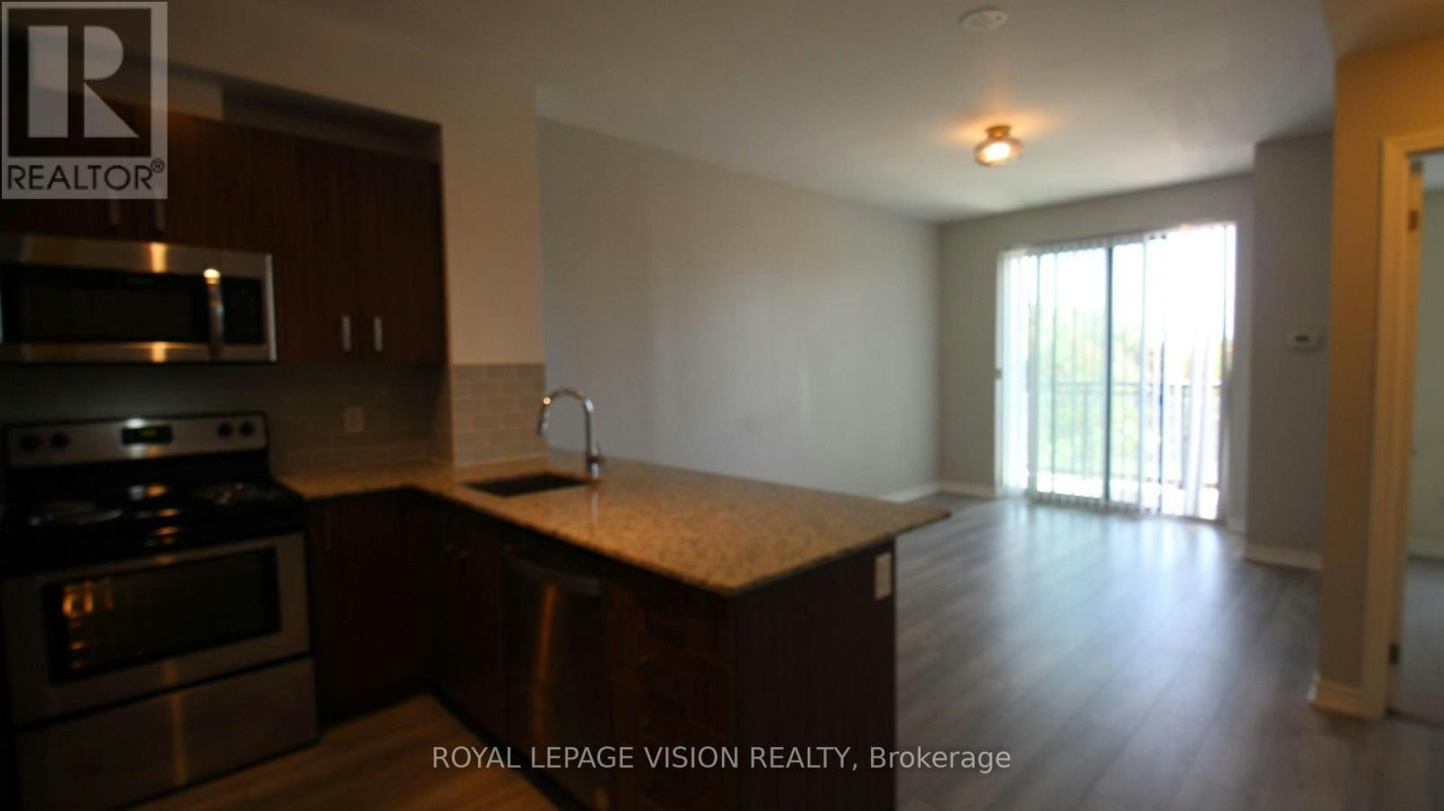 302-11611 Yonge Street, Richmond Hill, ON, L4E 1G2 - 9