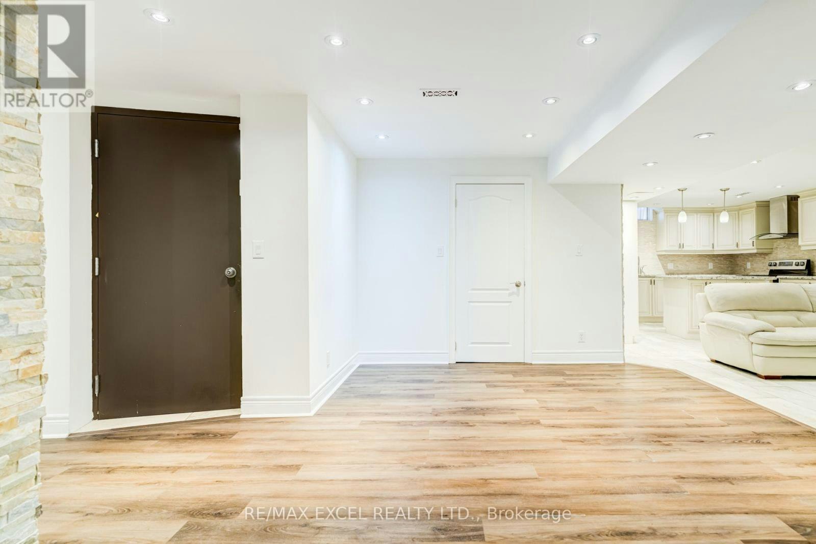 BSMT-79 Ampezzo Avenue, Vaughan, ON, L4H 3K1 - 6