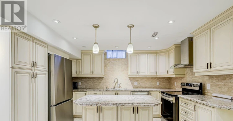 BSMT-79 Ampezzo Avenue, Vaughan, ON, L4H 3K1 - 10