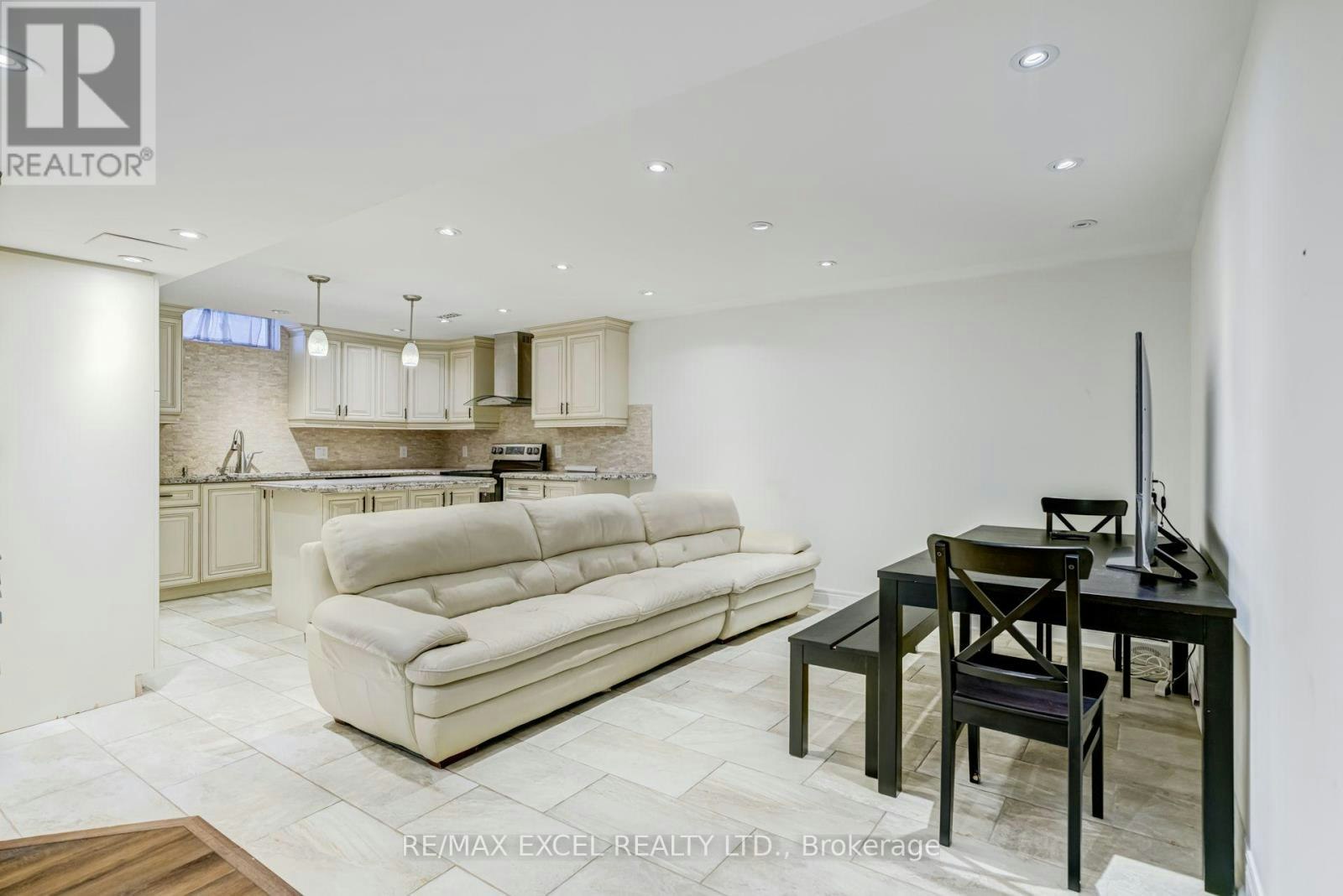 BSMT-79 Ampezzo Avenue, Vaughan, ON, L4H 3K1 - 9
