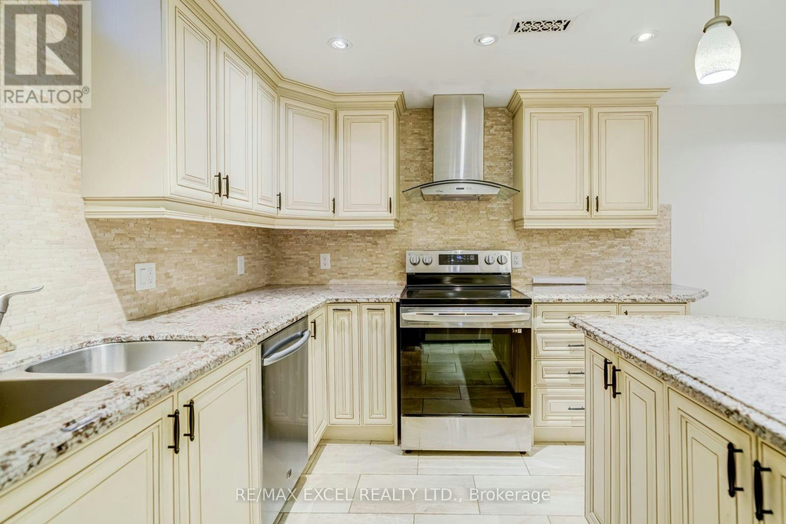 BSMT-79 Ampezzo Avenue, Vaughan, ON, L4H 3K1 - 13