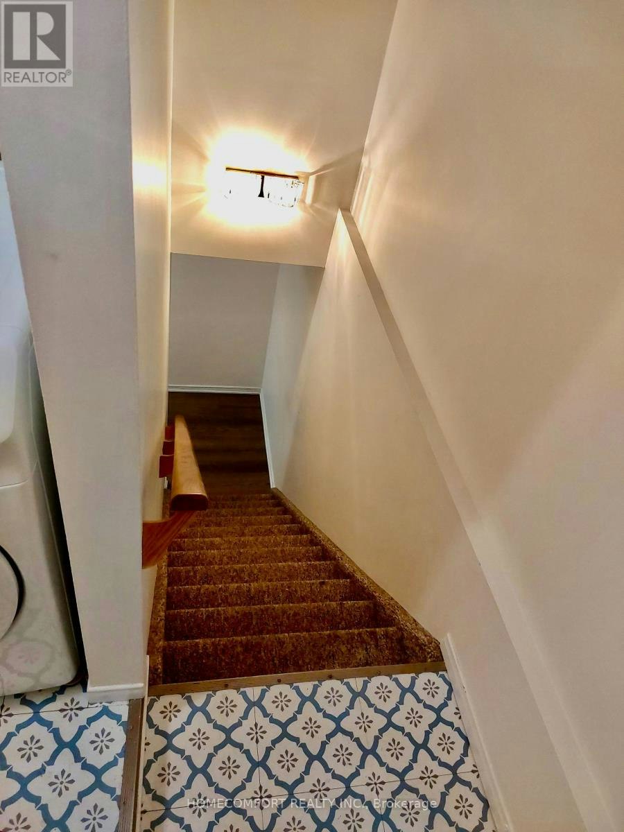 LOWER-11 Catherine Drive, Barrie, ON, L4N 0Y5 - 11