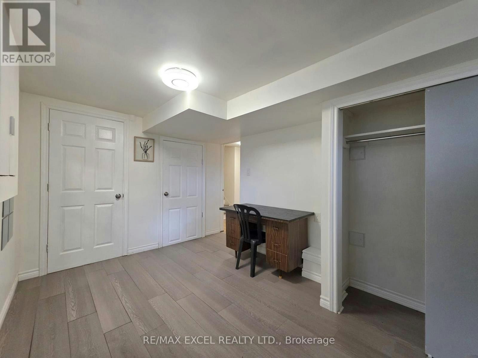 BSMT-22 Northpark Road, Barrie, ON, L4M 2J3 - 10