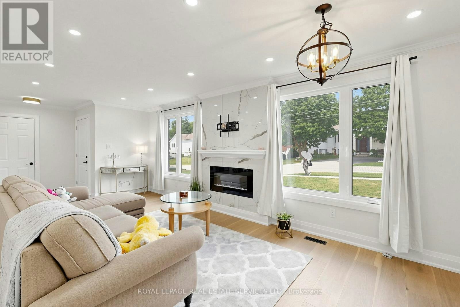 123 Mill Street W, Halton Hills, ON, L7G 2C7 - 4
