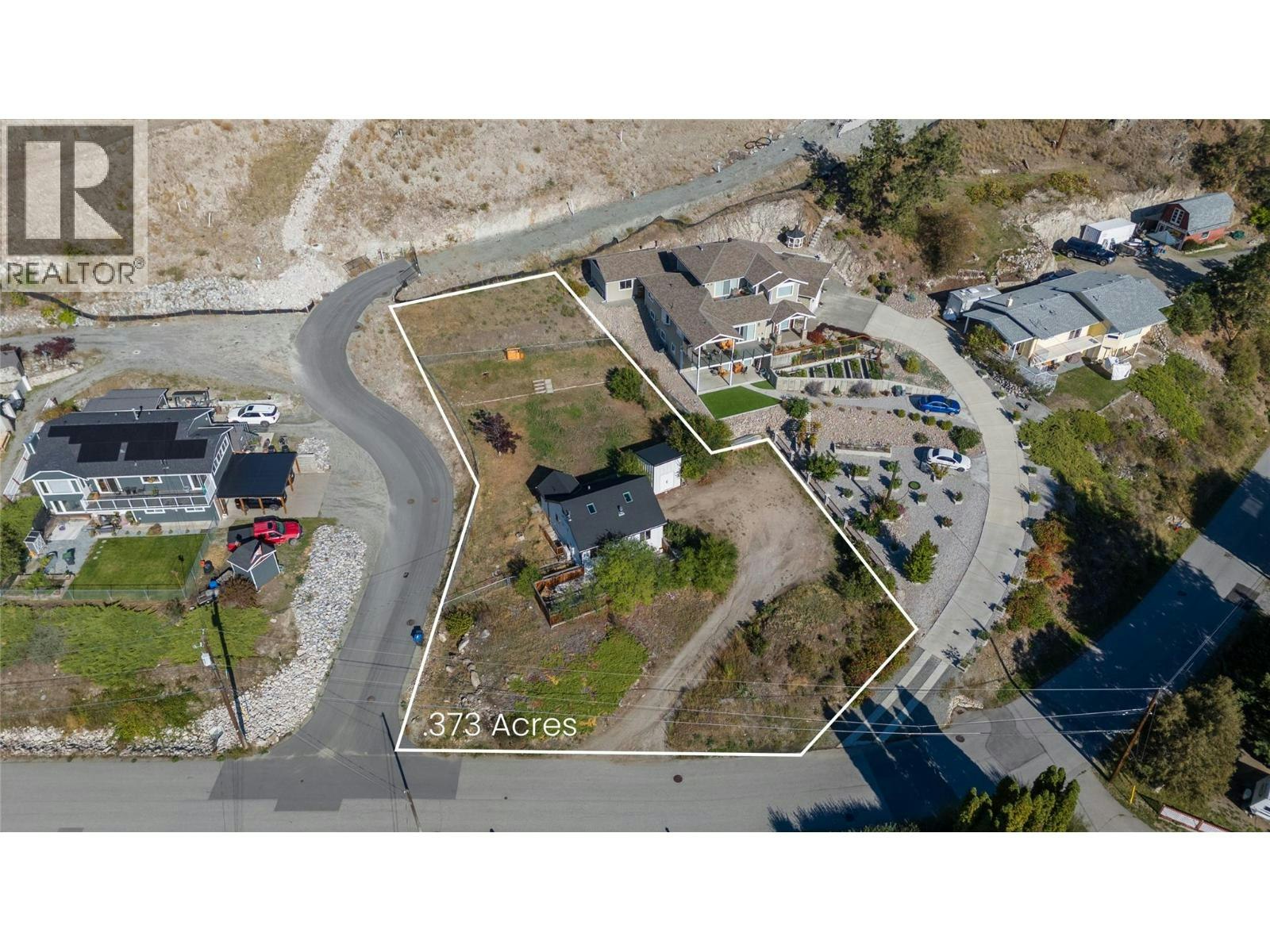 5940 Victoria Street, Peachland, BC, V0H 1X4