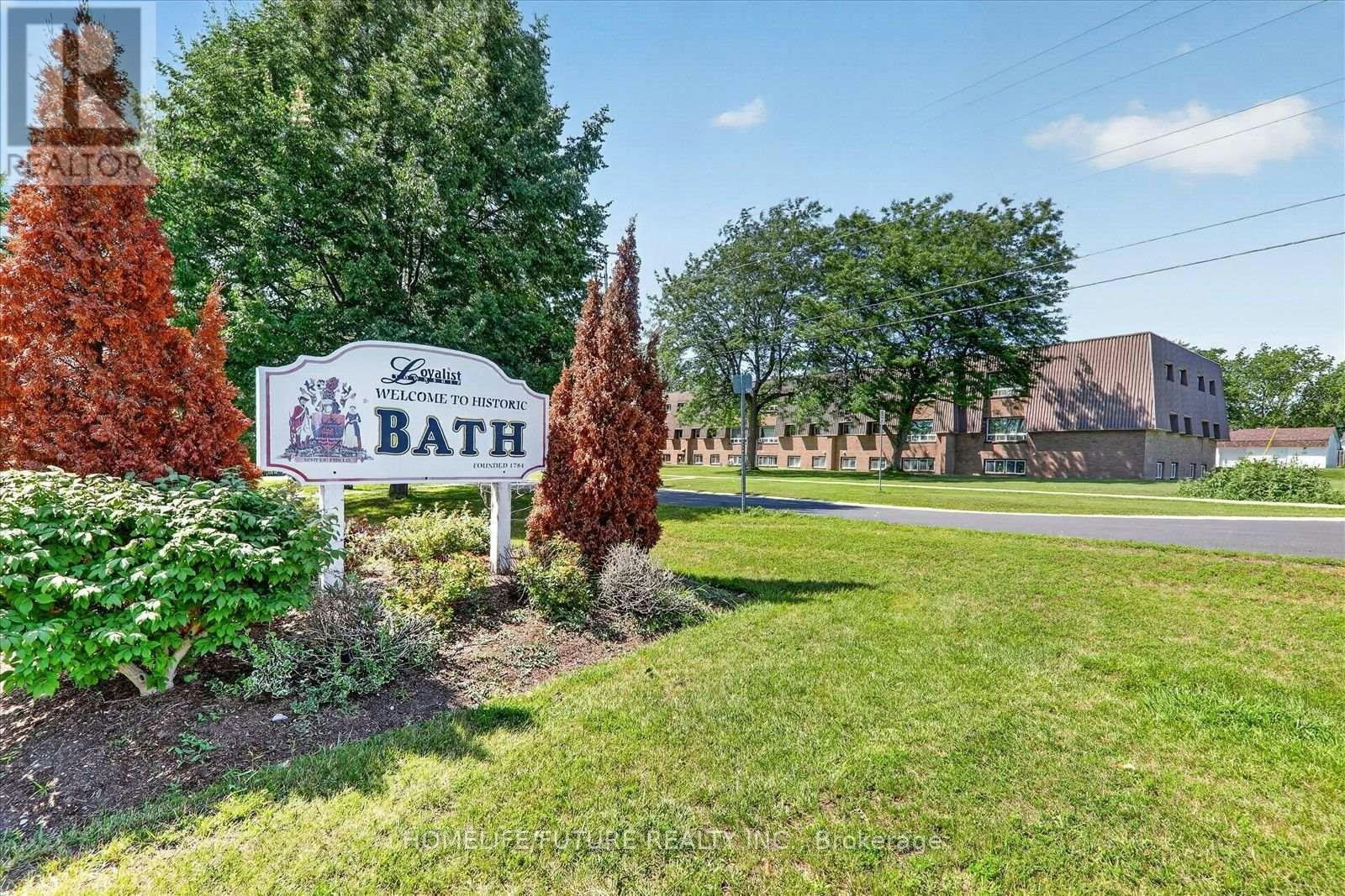 205-260 Academy Street, Loyalist, ON, K0K 1G0