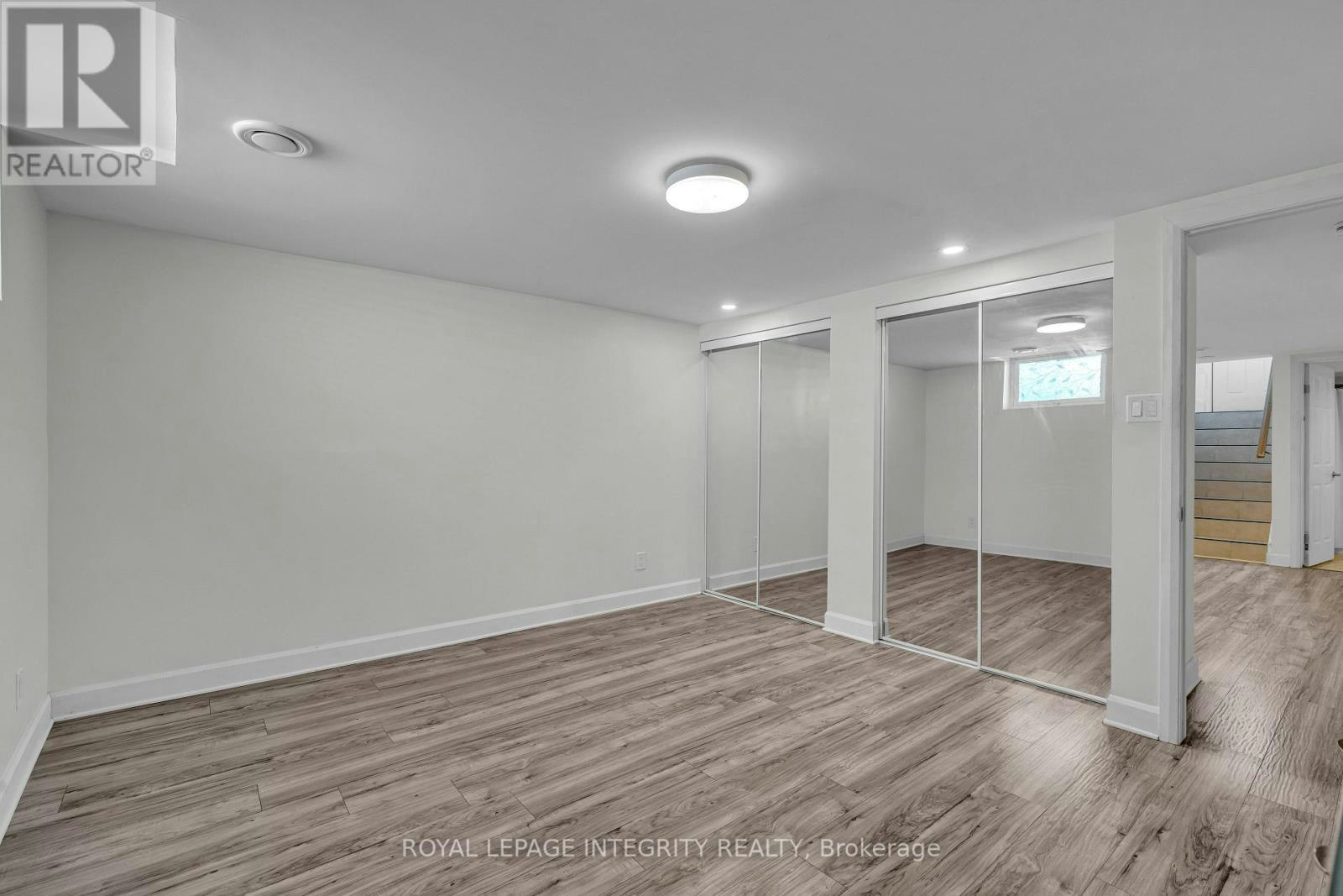 924 Rex Avenue, Ottawa, ON, K2A 2P7 - 17