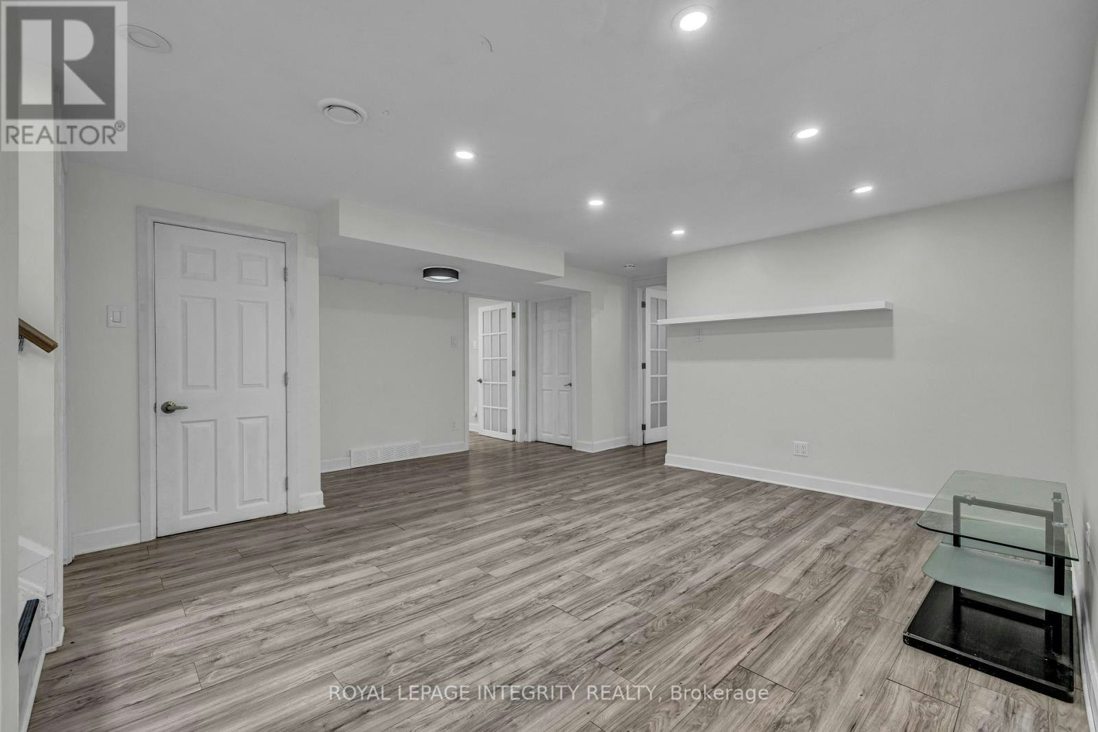 924 Rex Avenue, Ottawa, ON, K2A 2P7 - 10