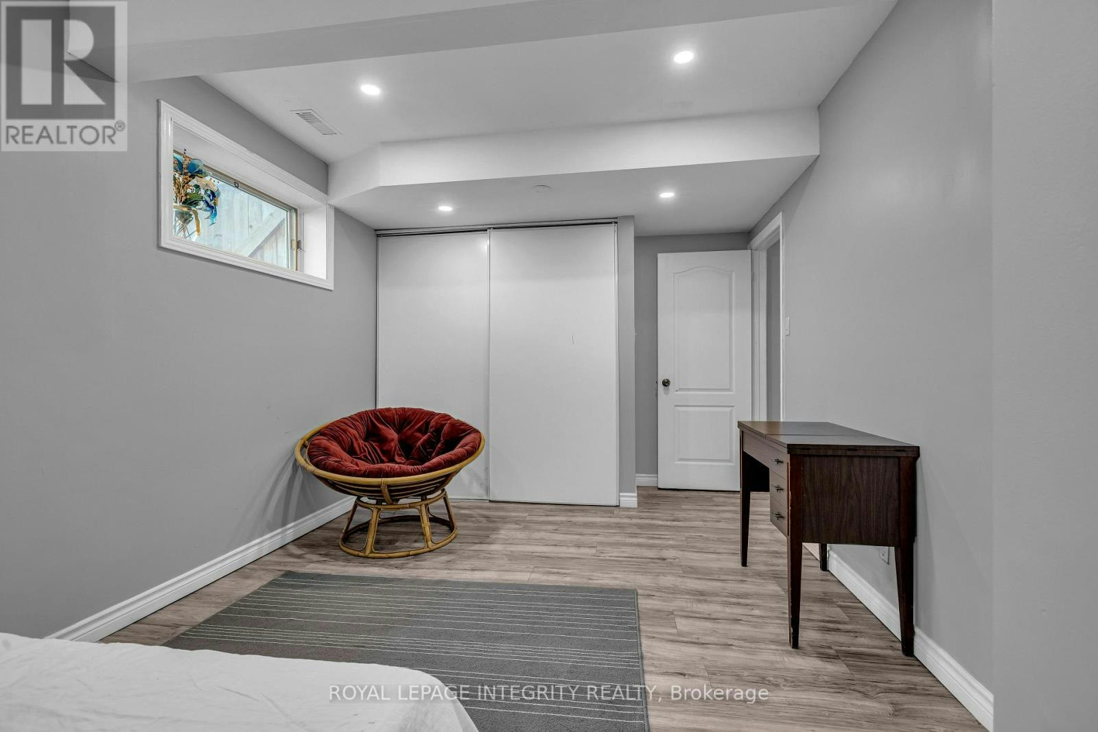 924 Rex Avenue, Ottawa, ON, K2A 2P7 - 23