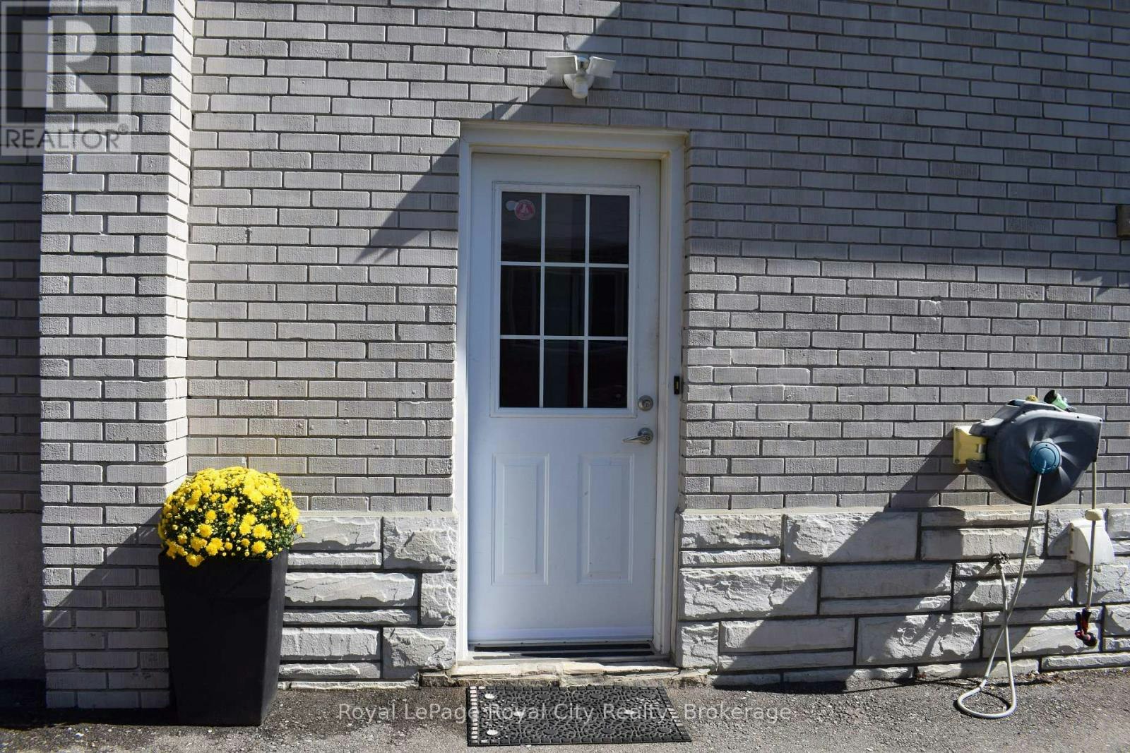 61 Nelson Court, Halton Hills, ON, L7J 1A5 - 5