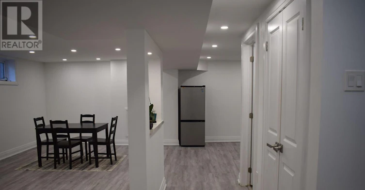 61 Nelson Court, Halton Hills, ON, L7J 1A5 - 11