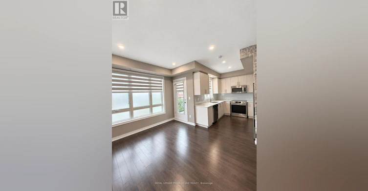 14-95 Kayla Crescent, Vaughan, ON, L6A 4W3 - 2