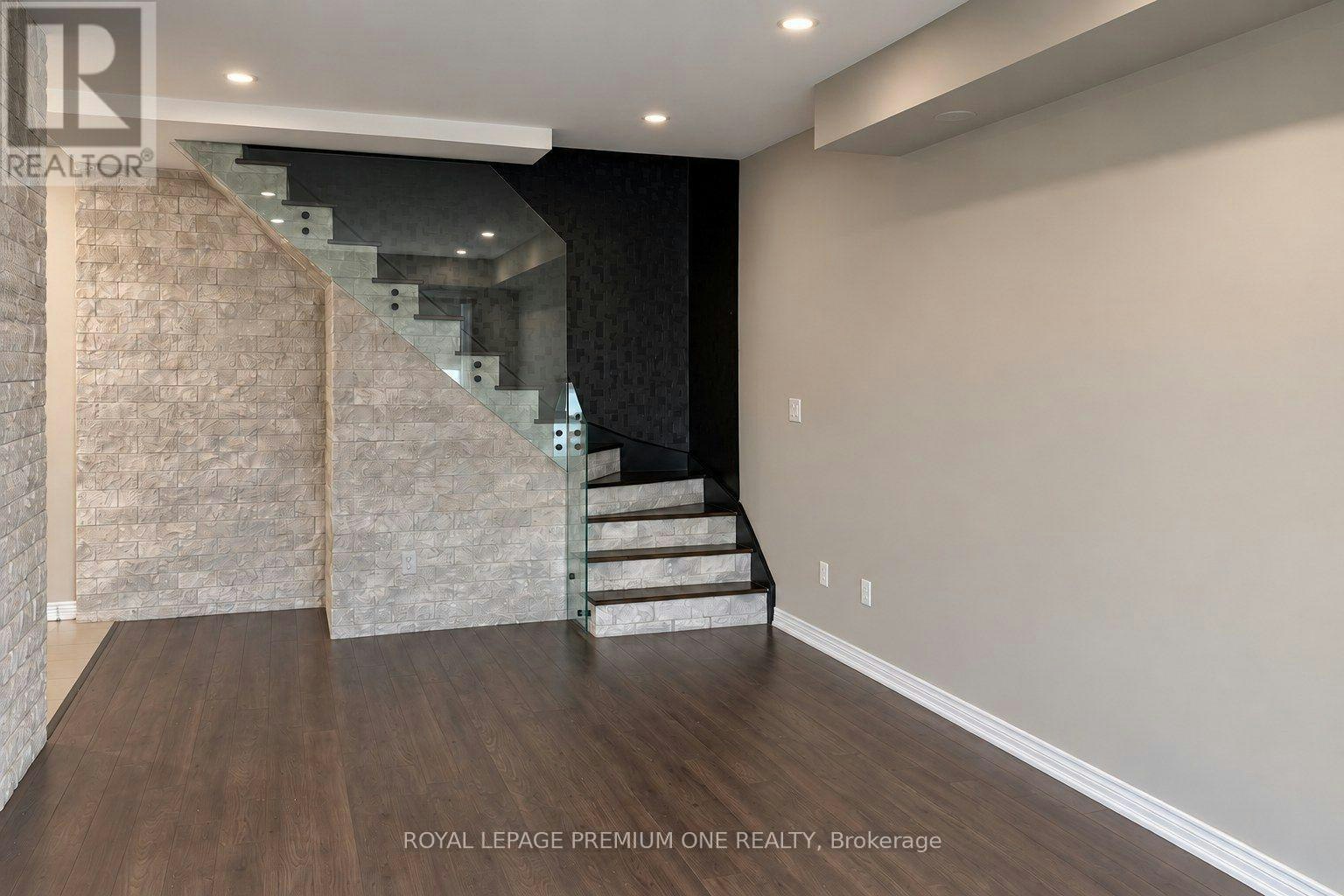 14-95 Kayla Crescent, Vaughan, ON, L6A 4W3 - 19