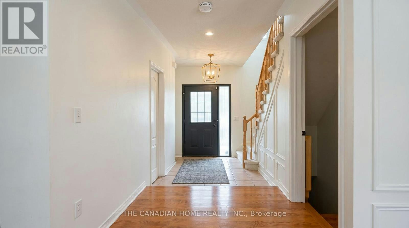 98-833 Scollard Court, Mississauga, ON, L5V 2B4 - 4