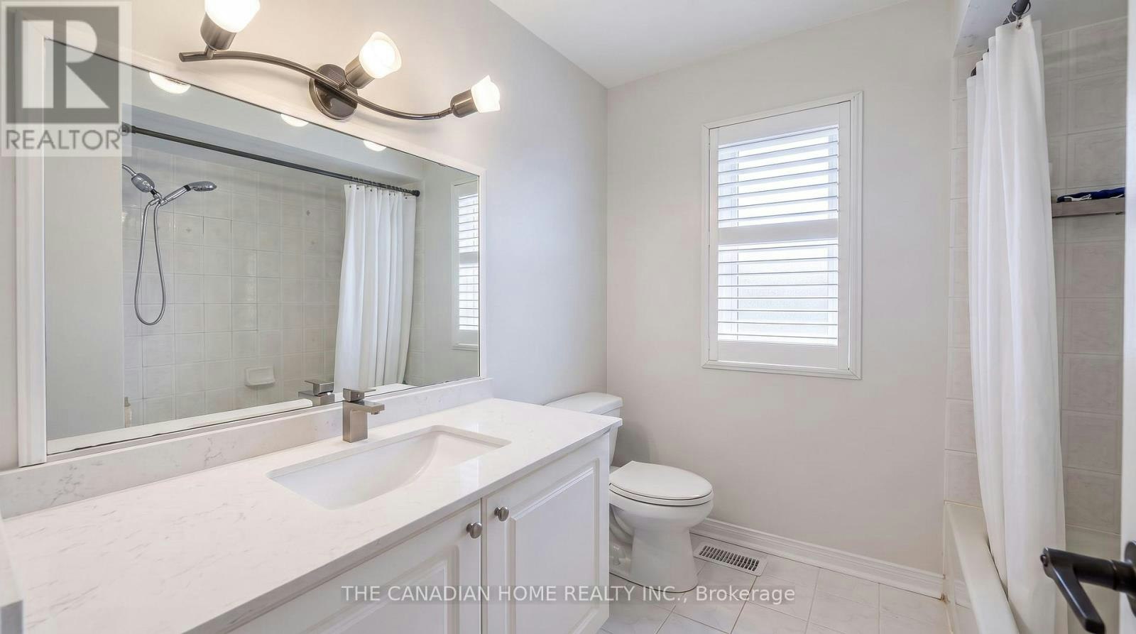 98-833 Scollard Court, Mississauga, ON, L5V 2B4 - 15