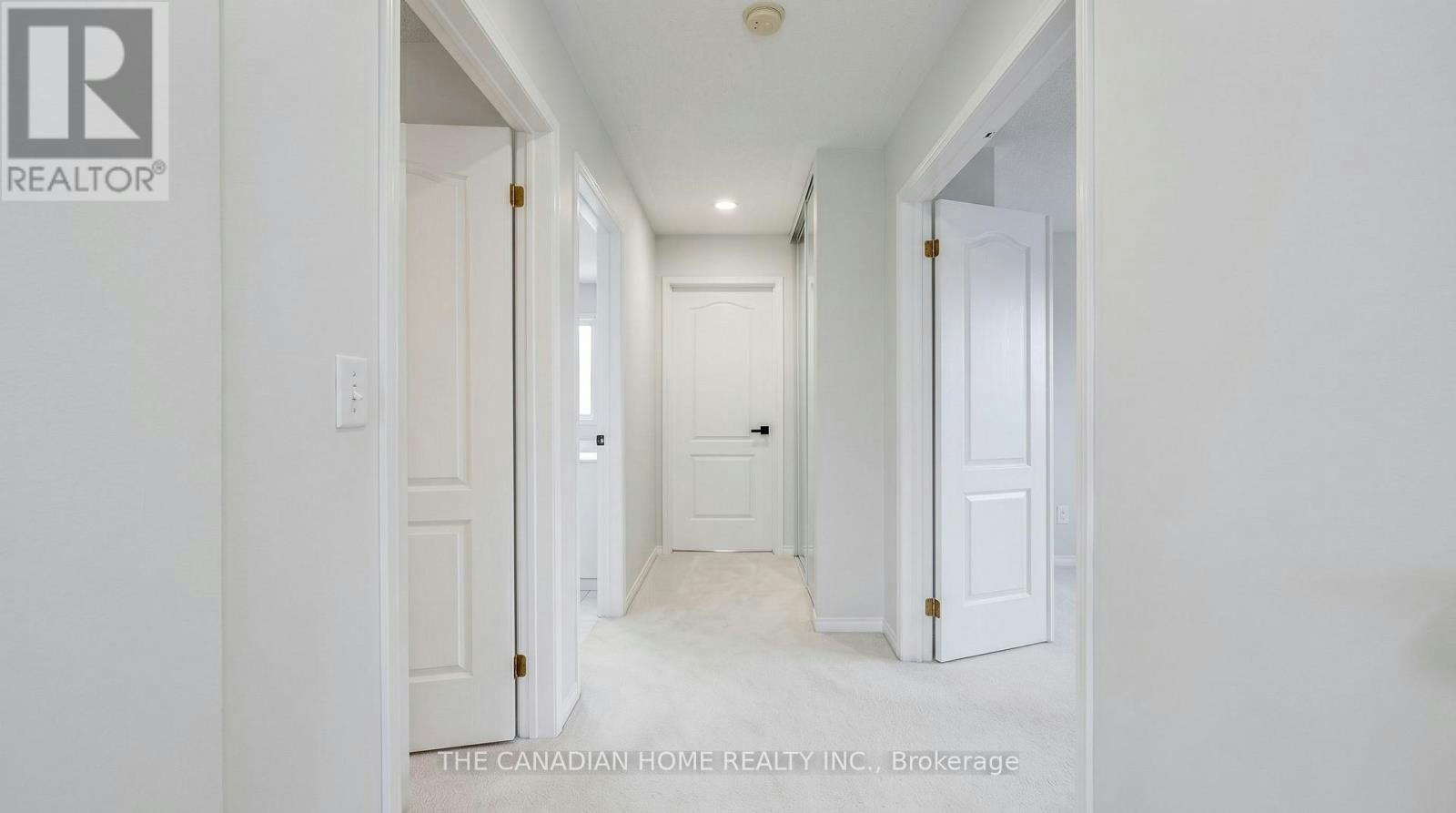 98-833 Scollard Court, Mississauga, ON, L5V 2B4 - 12