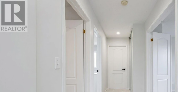 98-833 Scollard Court, Mississauga, ON, L5V 2B4 - 12