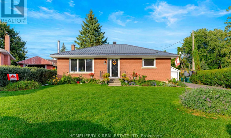 11 Fairmont Place