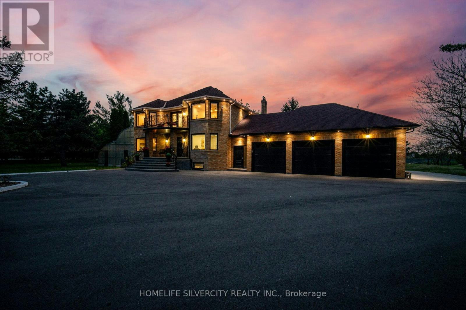 15 Estateview Circle, Brampton, ON, L6P 0R3