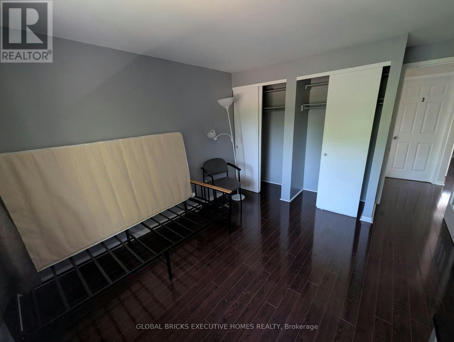 ROOM 2-5 Onslow Court, Oakville, ON, L6H 1J2 - 5