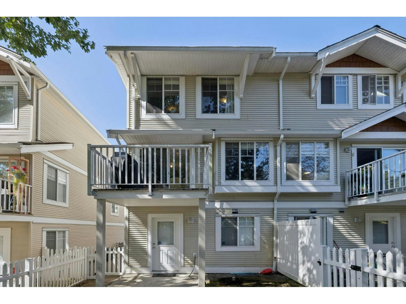 28-12110 75a Avenue, Surrey, BC, V3W 1M1